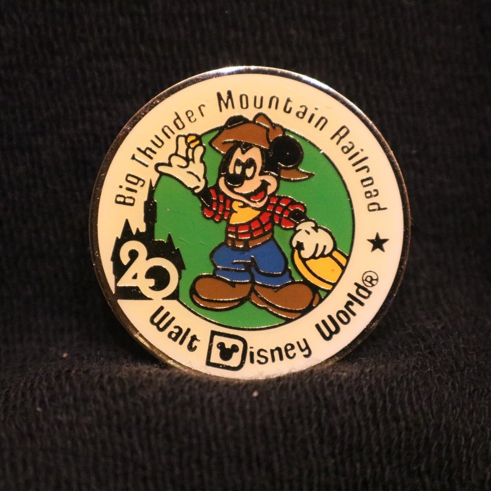 Disney - 20th Anniversary Pin - Big Thunder Mountain Railroad